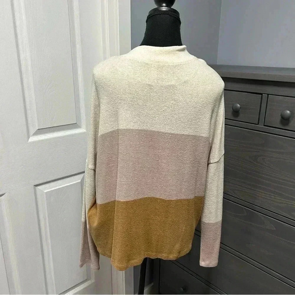 Soya  Concept Cardigan - Picture 2 of 5